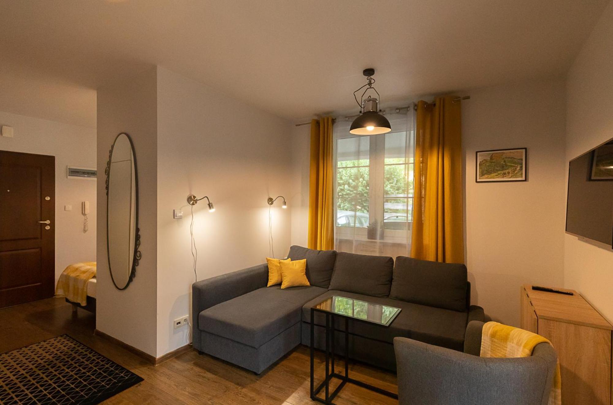 Rentplanet - Apartamenty Pstrowskiego Szklarska Poręba Exterior foto